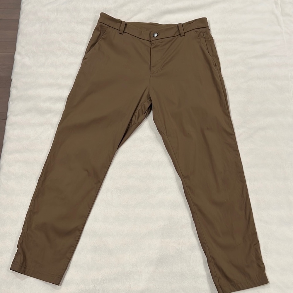 Lululemon Men’s 32”x 27” Commission Pant Classic - Artifact Color - Picture 3 of 11